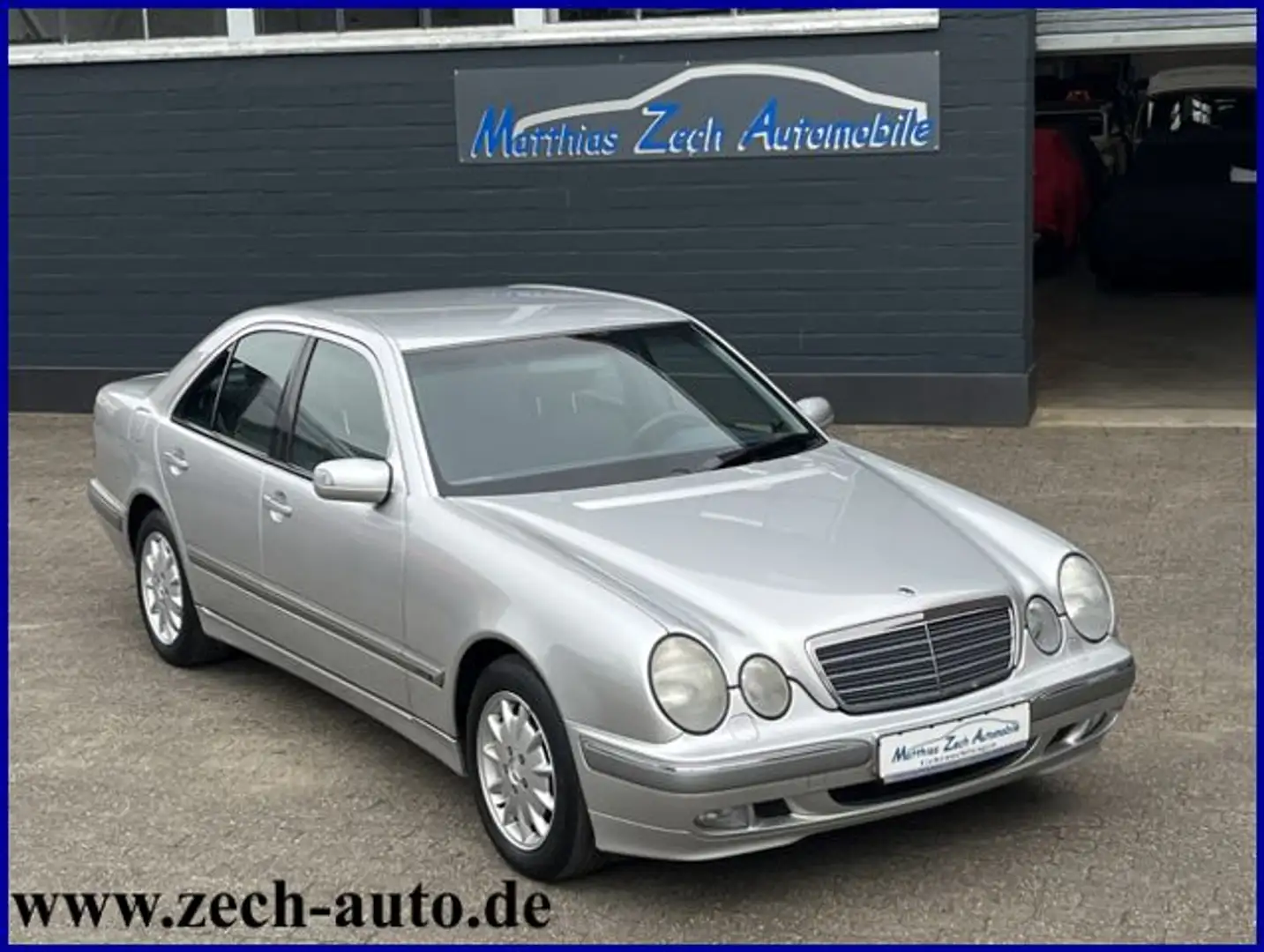 Mercedes-Benz E 200 Elegance * 107.000 KM * Youngtimer * Silber - 1