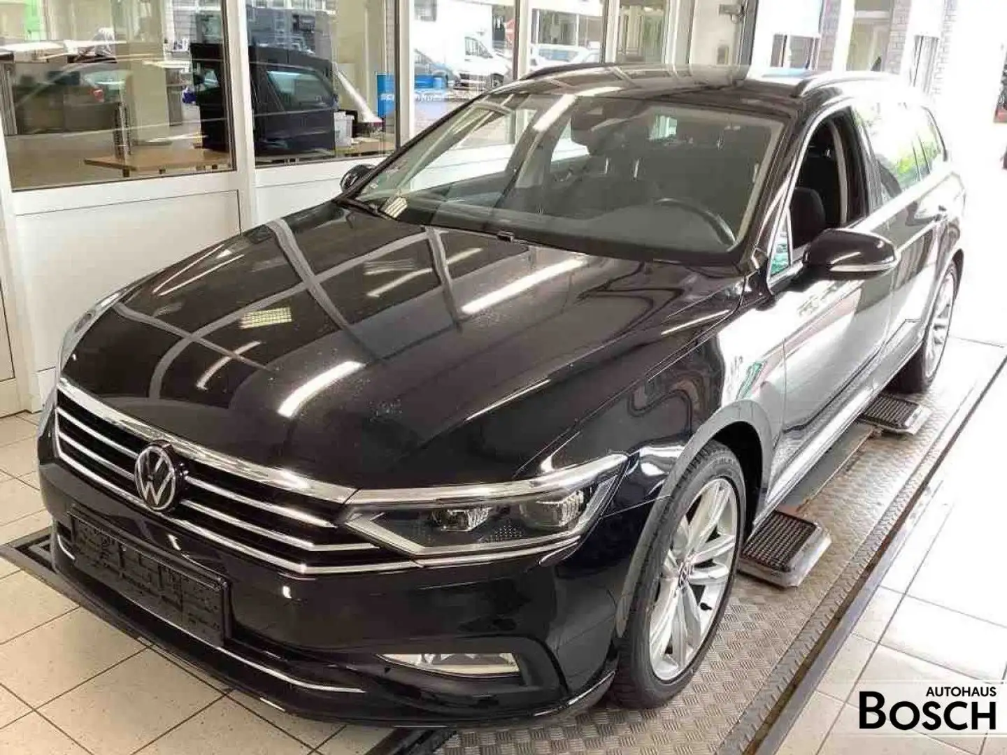 Volkswagen Passat Variant 2.0 TDI Business DSG IQ Light RFK Noir - 2