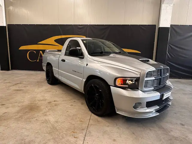 Dodge RAM SRT-10