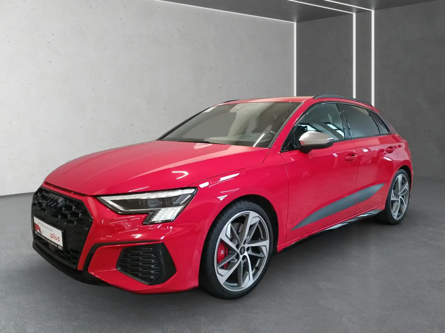 Audi S3 Sportback 2.0 TFSI qu. S tr. Matrix*RFK*19*B&O Rot - 2