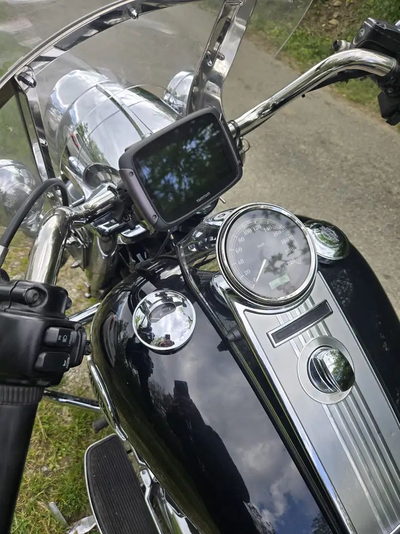 Harley-Davidson Road King Classic Noir - 1