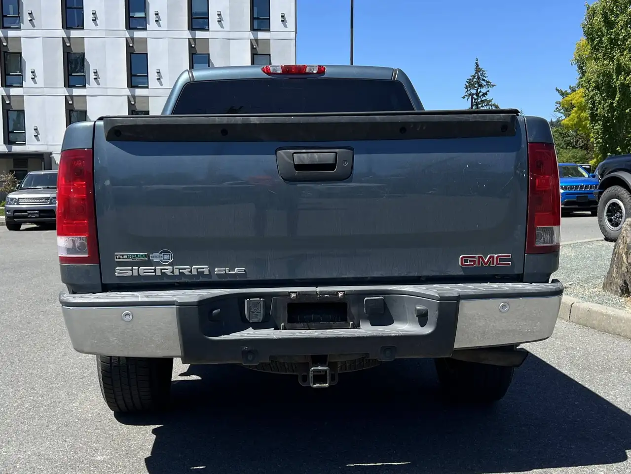GMC Sierra 1500 photo GMC Sierra 1500