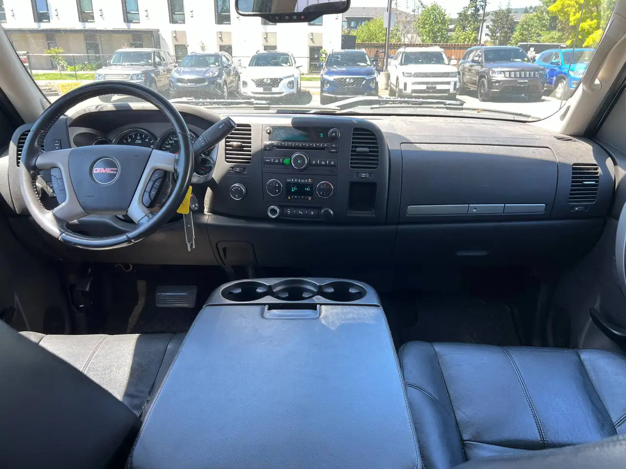 GMC Sierra 1500 photo GMC Sierra 1500