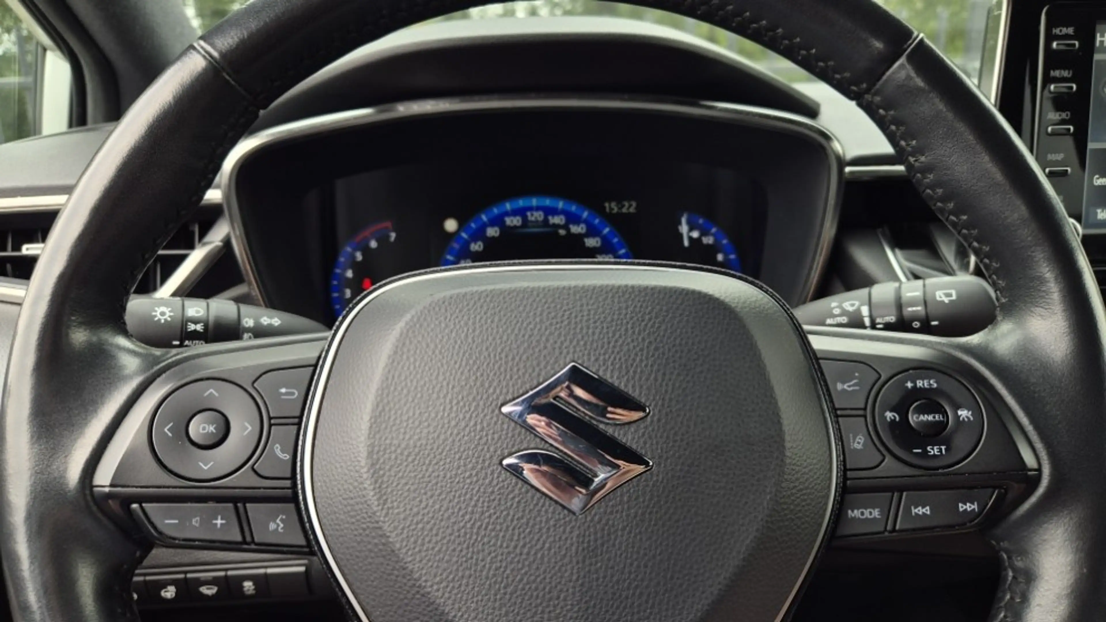Suzuki Swace 1.8 Hybrid | STYLE | Camera | PDC | Stoelverw. | E — photo 10