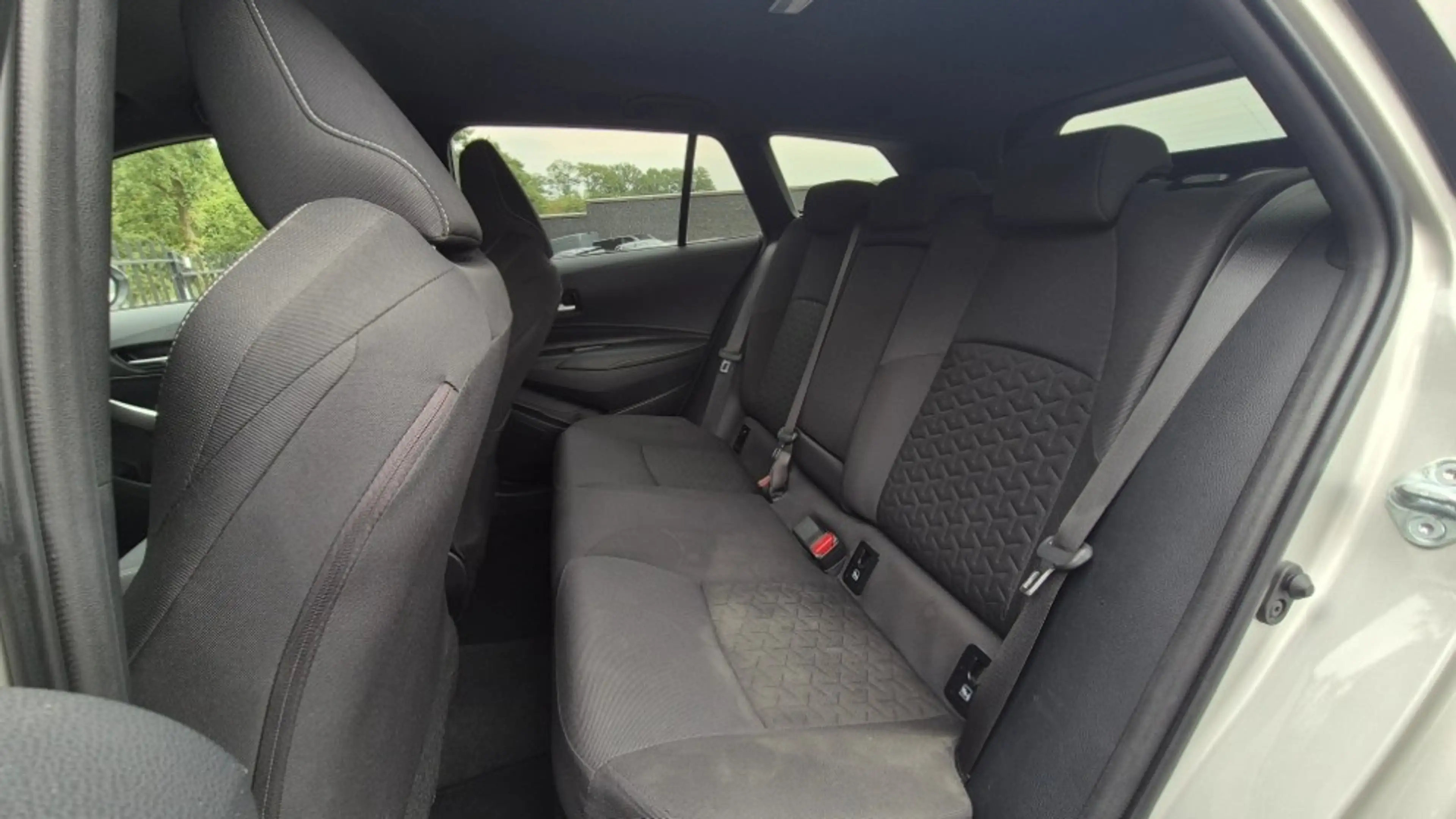 Suzuki Swace 1.8 Hybrid | STYLE | Camera | PDC | Stoelverw. | E — photo 5