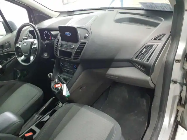 Ford Transit view 12