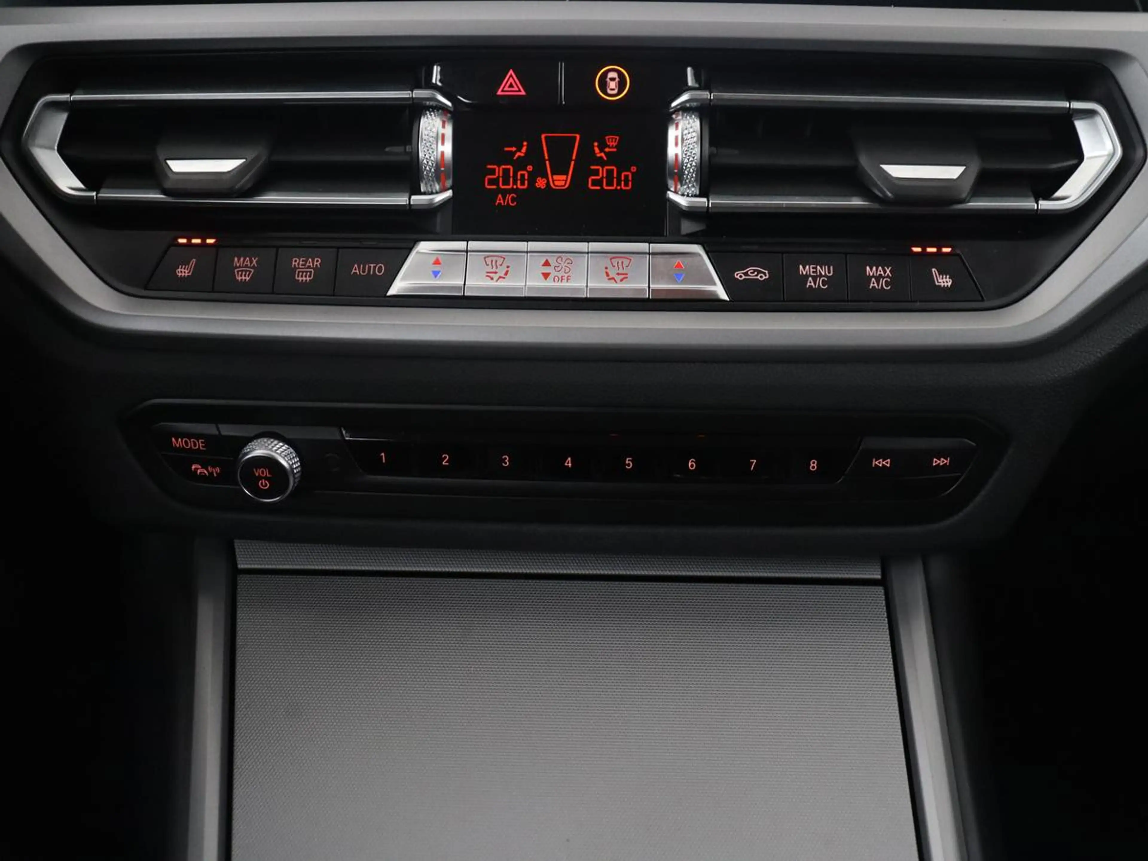 BMW 330 3-serie Touring 330e High Executive | SOH 91,4% | — photo 37