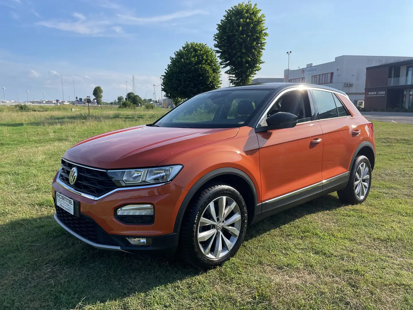 Volkswagen T-Roc 1.0 TSI Style BlueMotion Technology Arancione - 2