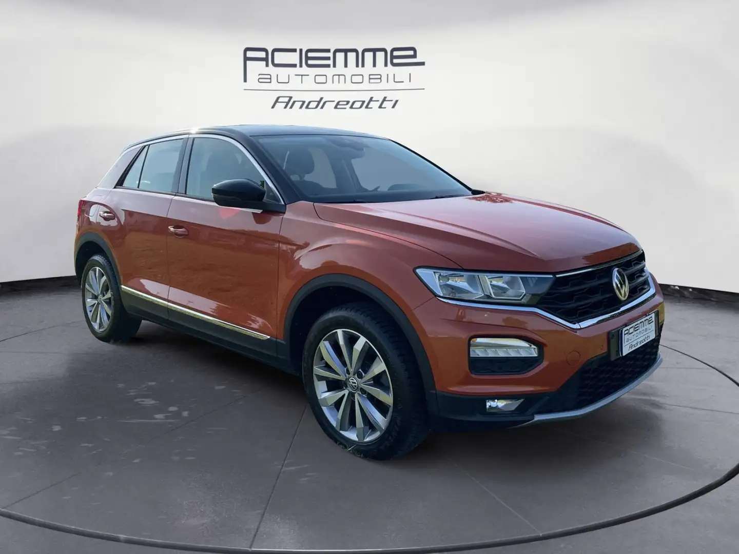 Volkswagen T-Roc 1.0 TSI Style BlueMotion Technology Arancione - 1