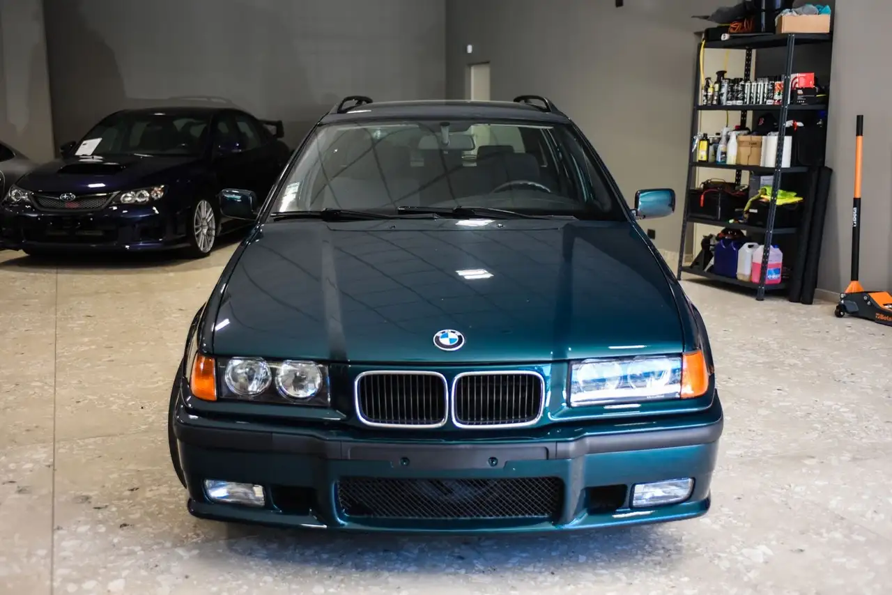 BMW 325tds Touring M-technik, foto 2