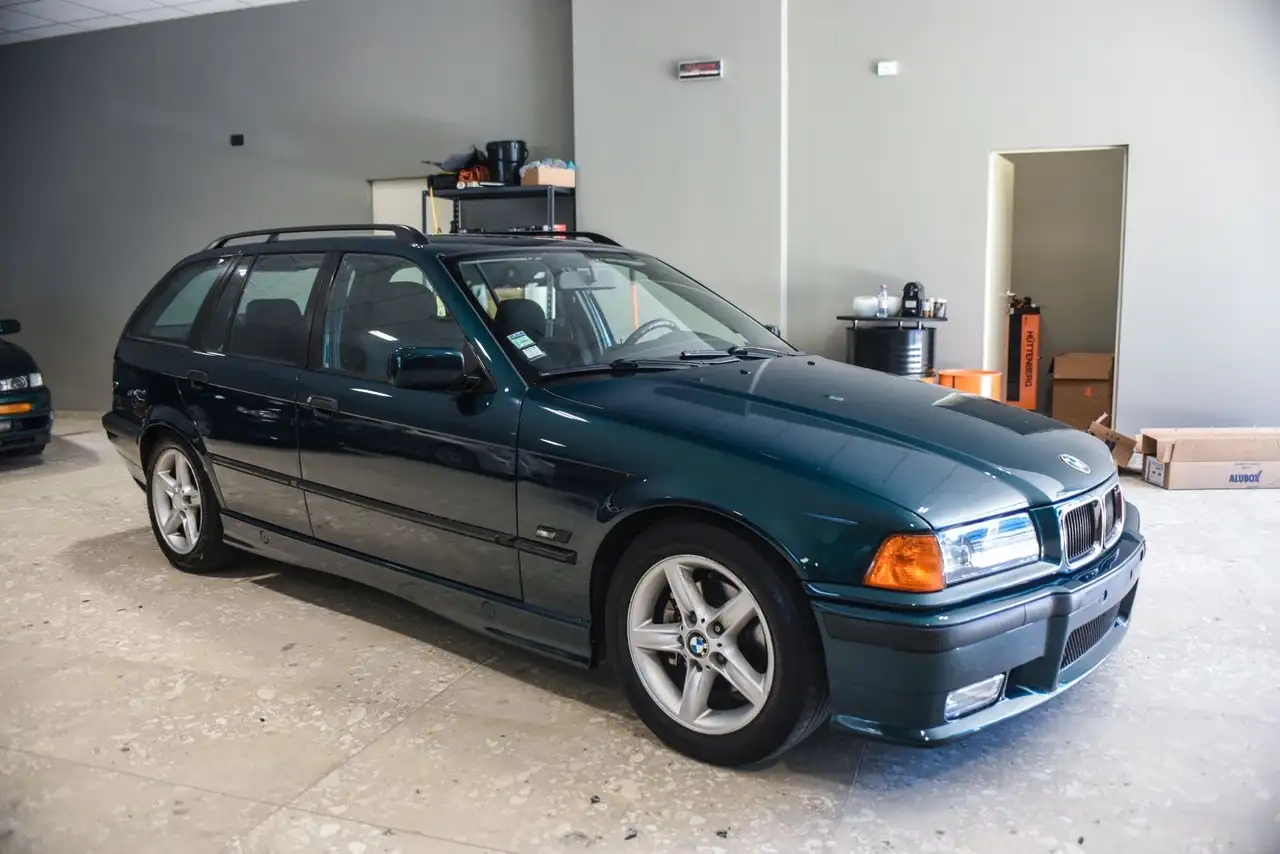 BMW 325tds Touring M-technik, foto 3