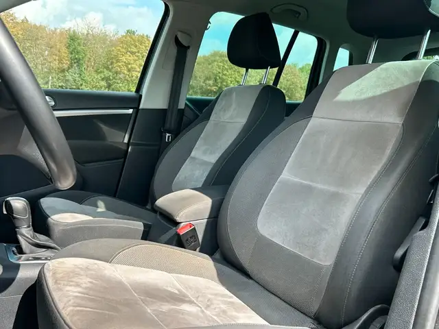 Volkswagen Tiguan view 15