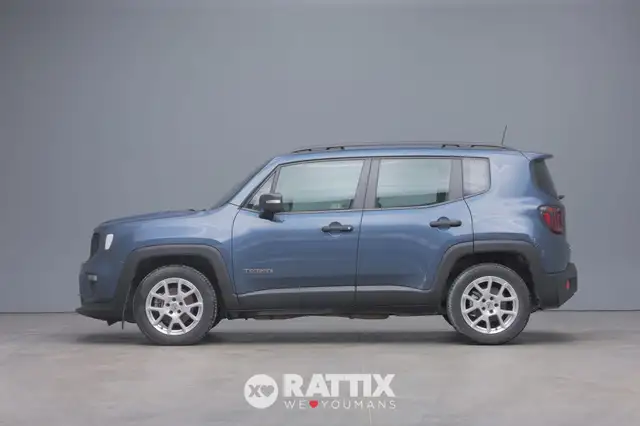 Jeep Renegade view 2