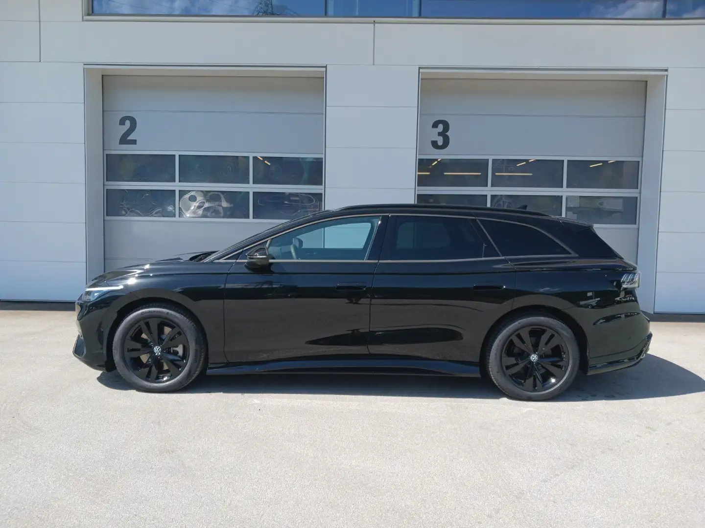 Volkswagen ID.7 Tourer Pro 210KW Business Noir - 2