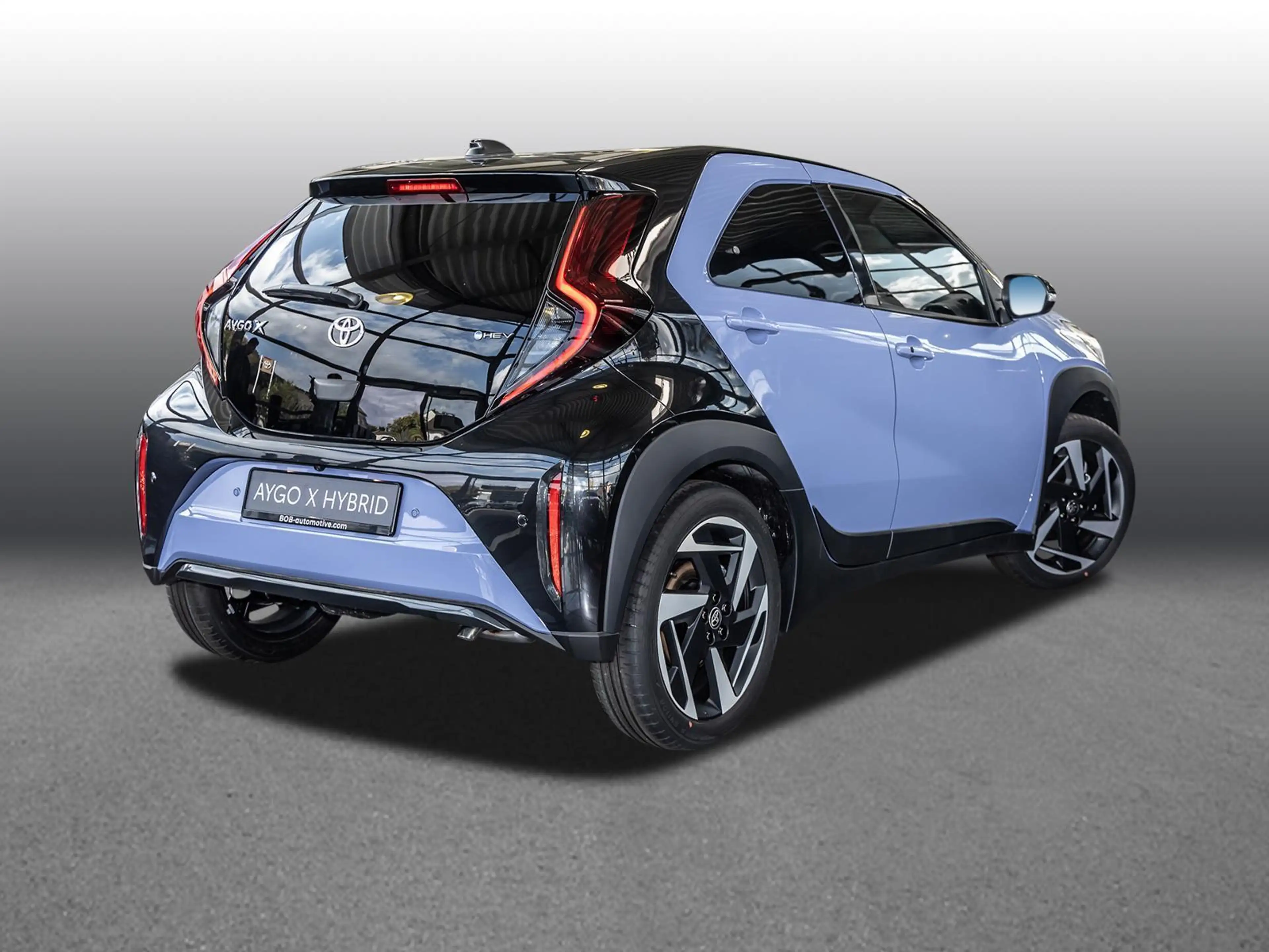 Toyota Aygo X X 1.5 HEV LOUNGE NAVI SHZ PDC KLIMA BT ZV — photo 2