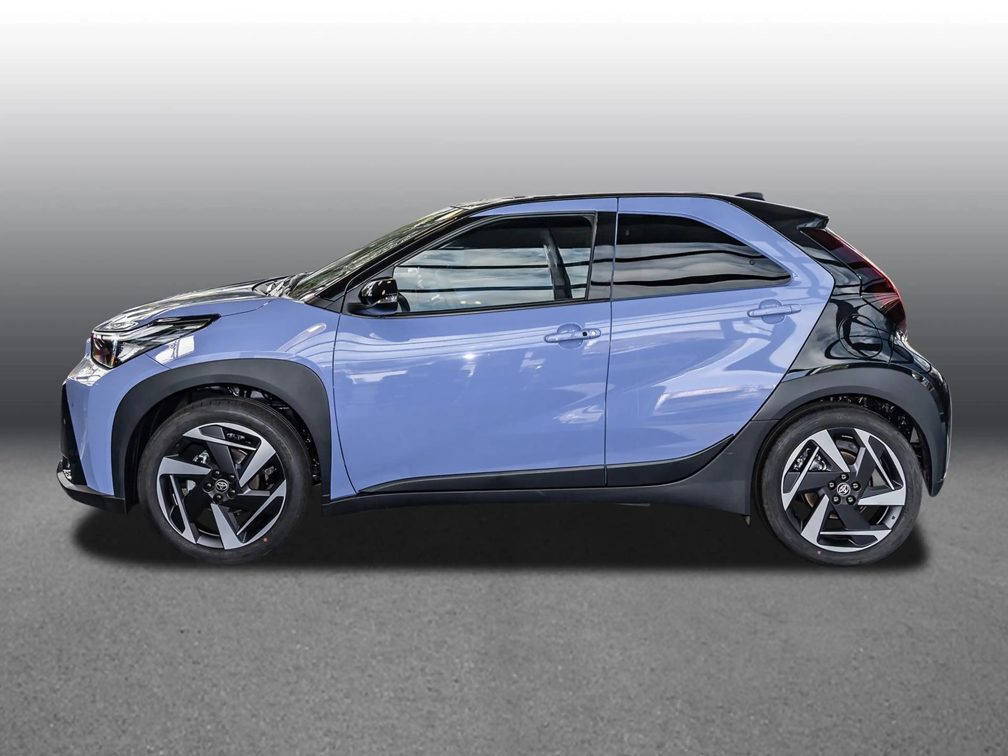 Toyota Aygo X X 1.5 HEV LOUNGE NAVI SHZ PDC KLIMA BT ZV — photo 3