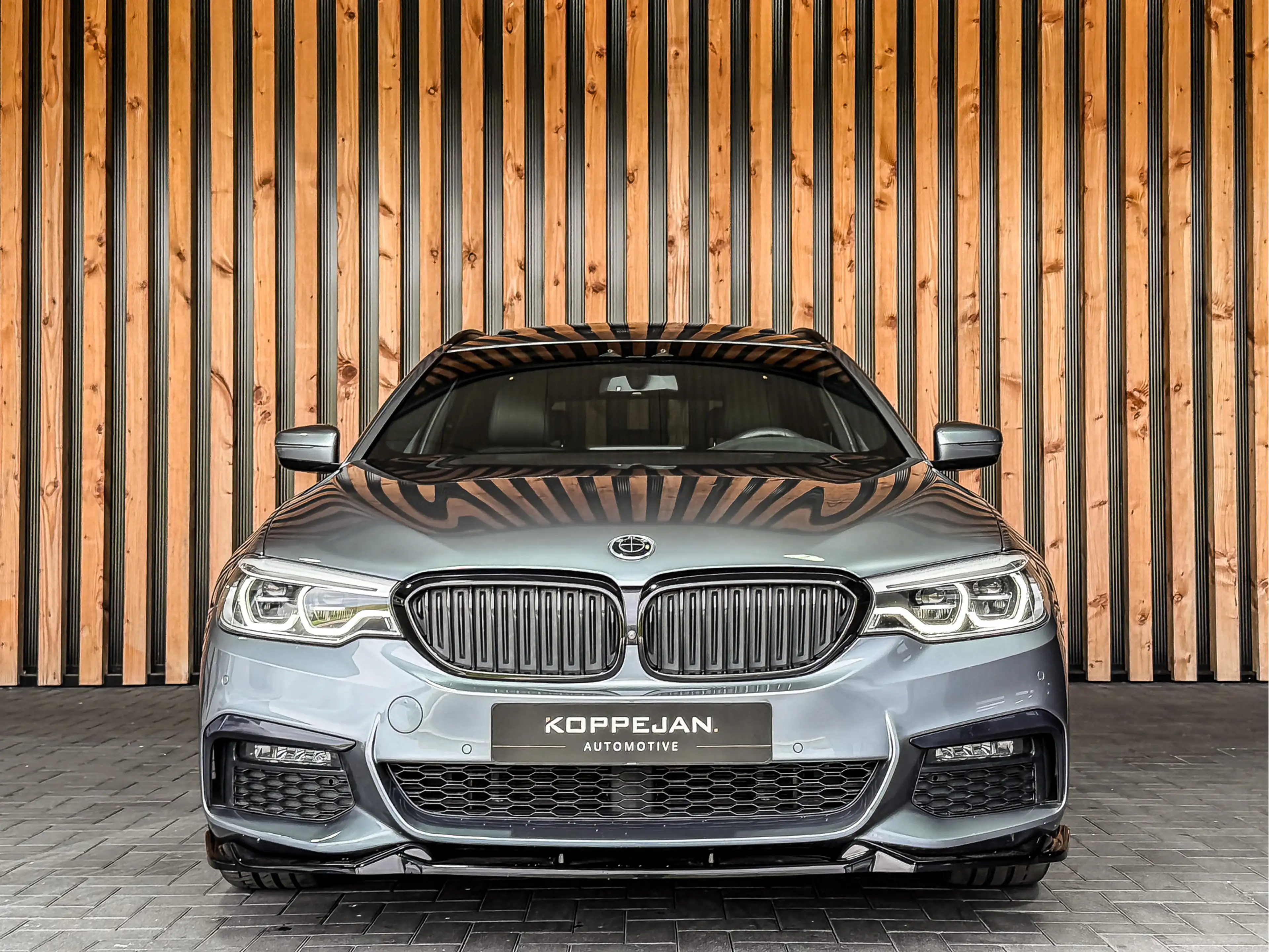 BMW 540 5-serie Touring 540i xDrive 340PK High Executive | — photo 27