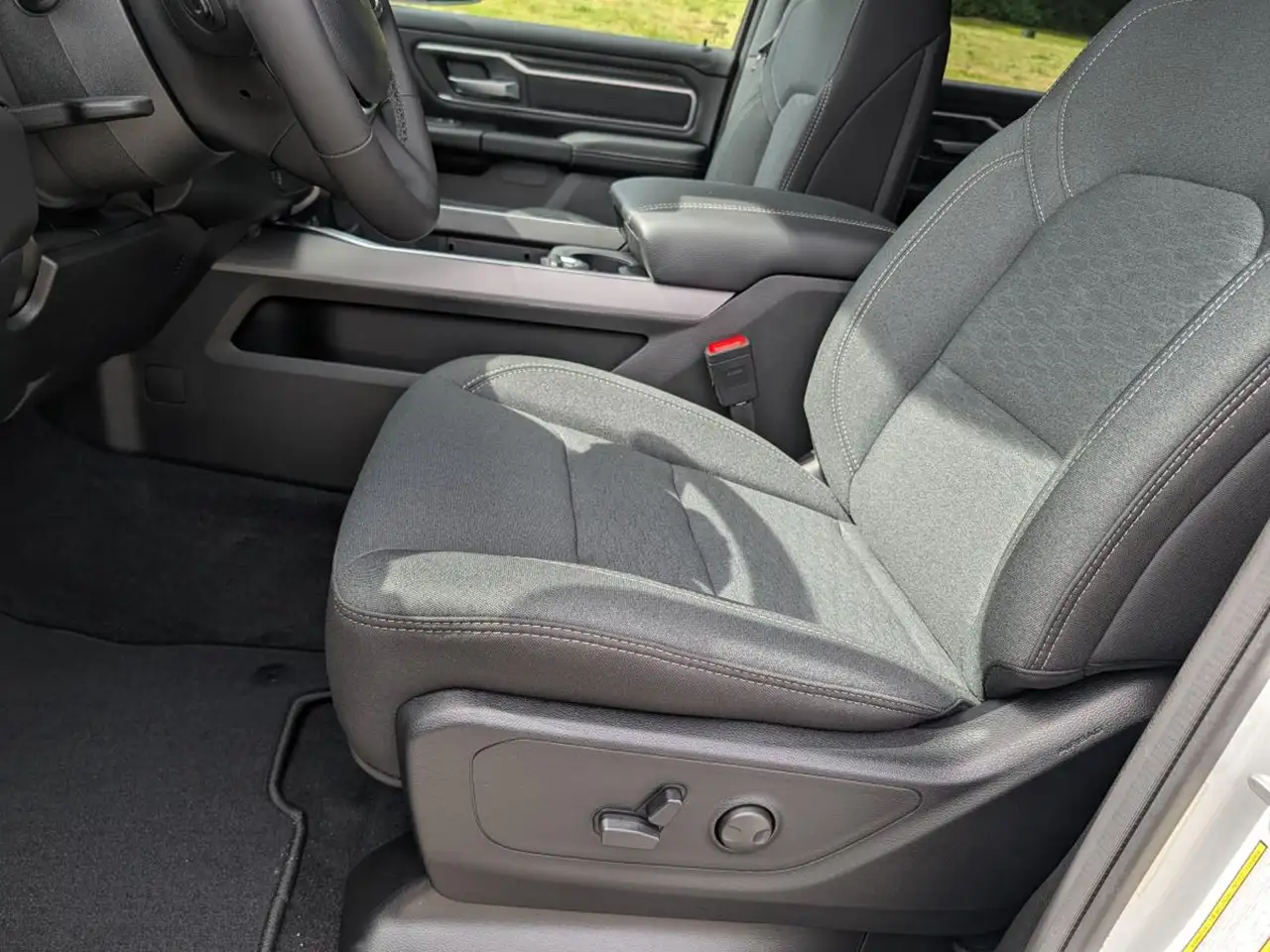 RAM 1500 photo RAM 1500