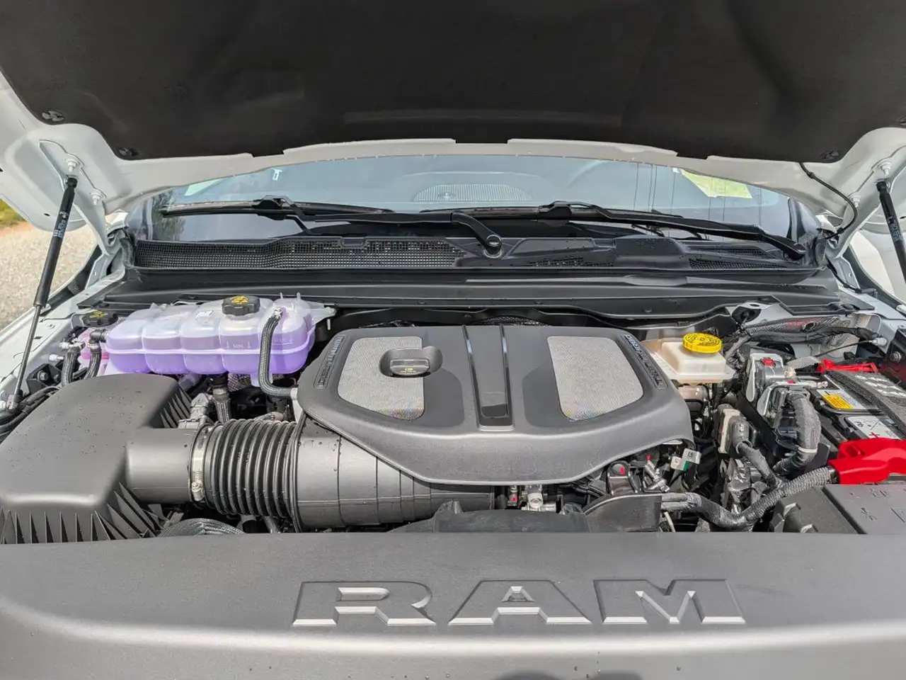 RAM 1500 photo RAM 1500