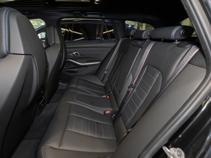 BMW 340 M340d xDrive Touring M Sport HUD PANO RFK NAVI — photo 13