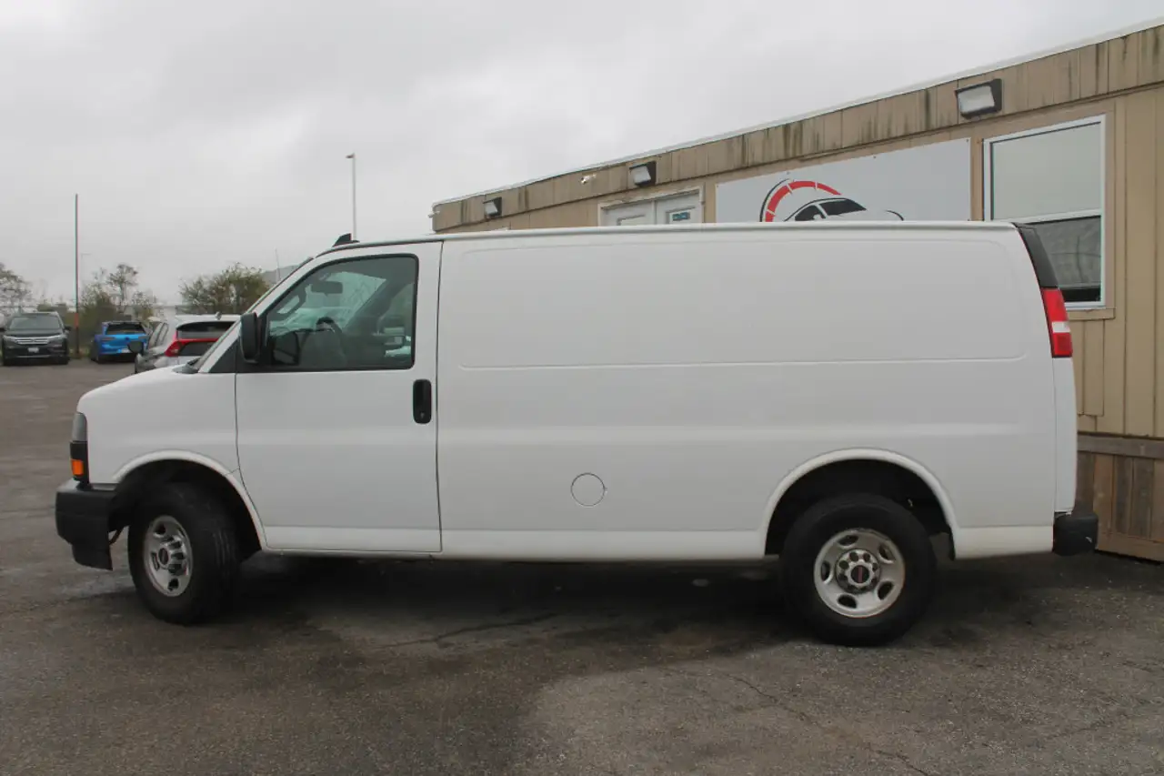 GMC 2500 снимка GMC 2500