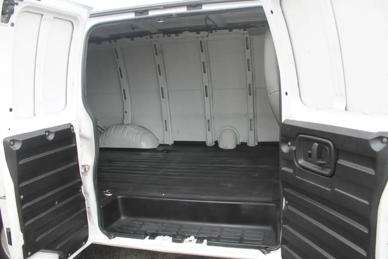 GMC 2500 снимка GMC 2500