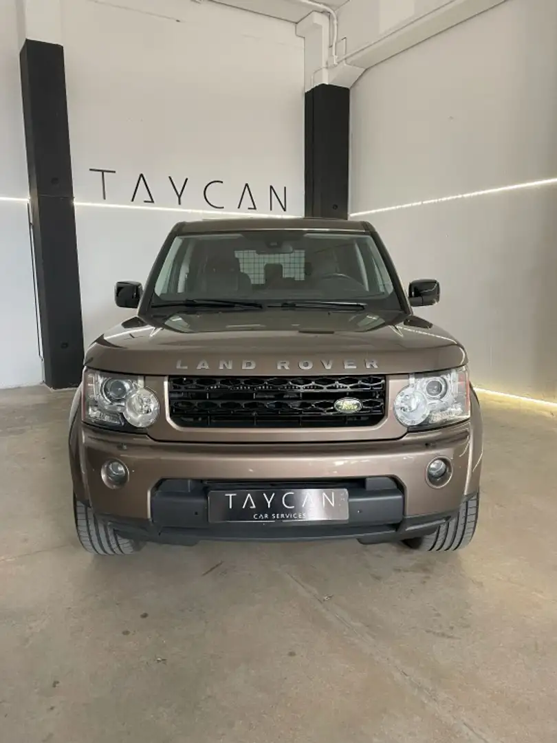 Land Rover Discovery 3.0TDV6 HSE Aut. Barna - 1