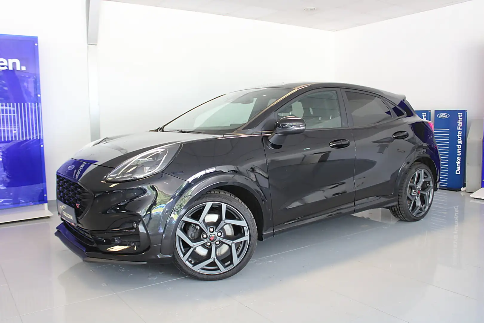 Ford Puma 1,5 EcoBoost ST Schwarz - 2