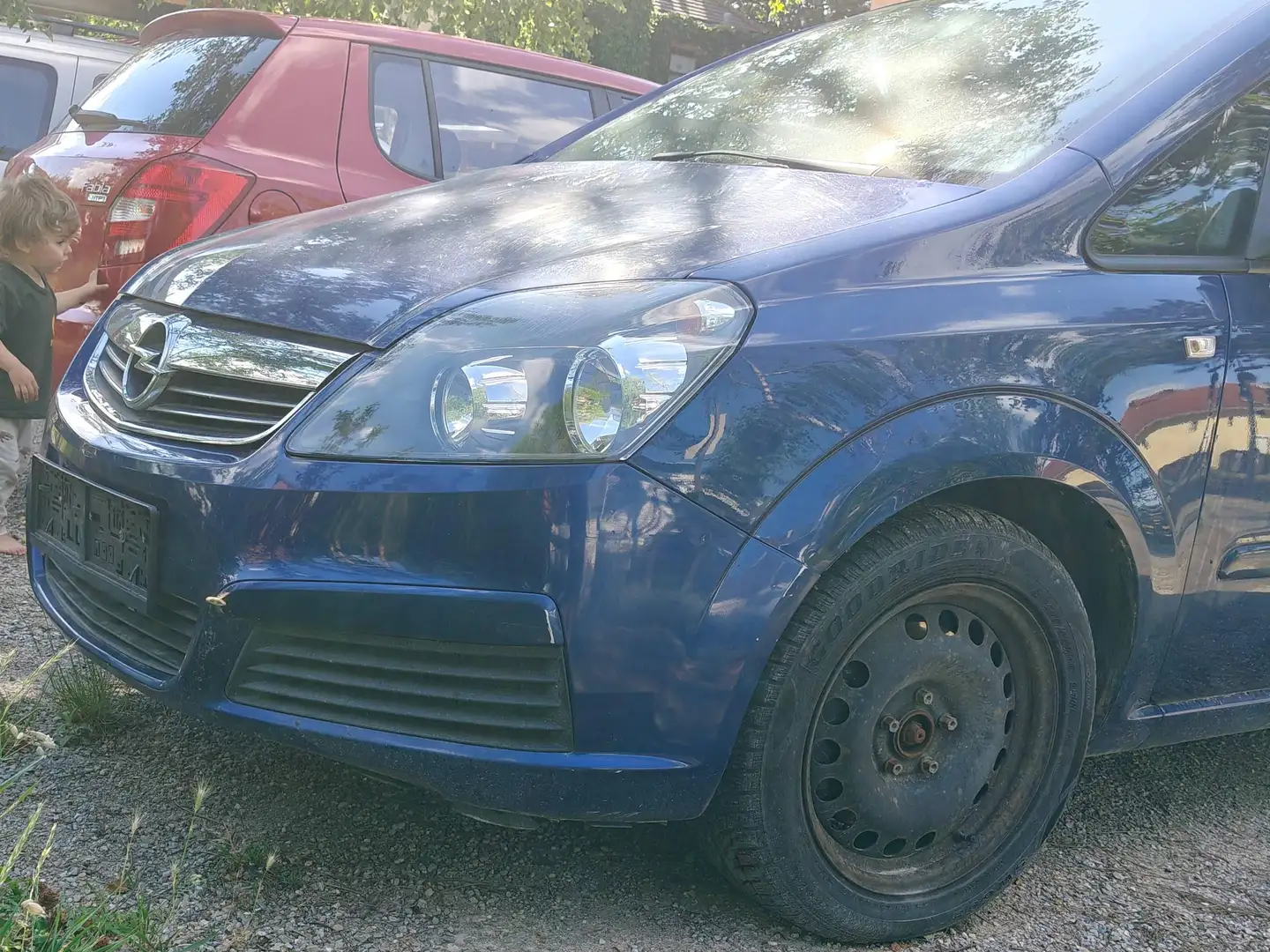 Opel Zafira Zafira Van 1,9 CDTI DPF Blau - 2