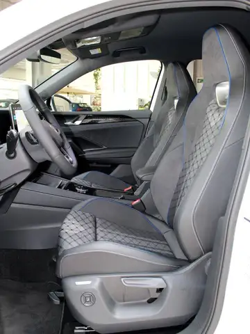 Volkswagen Tiguan view 10