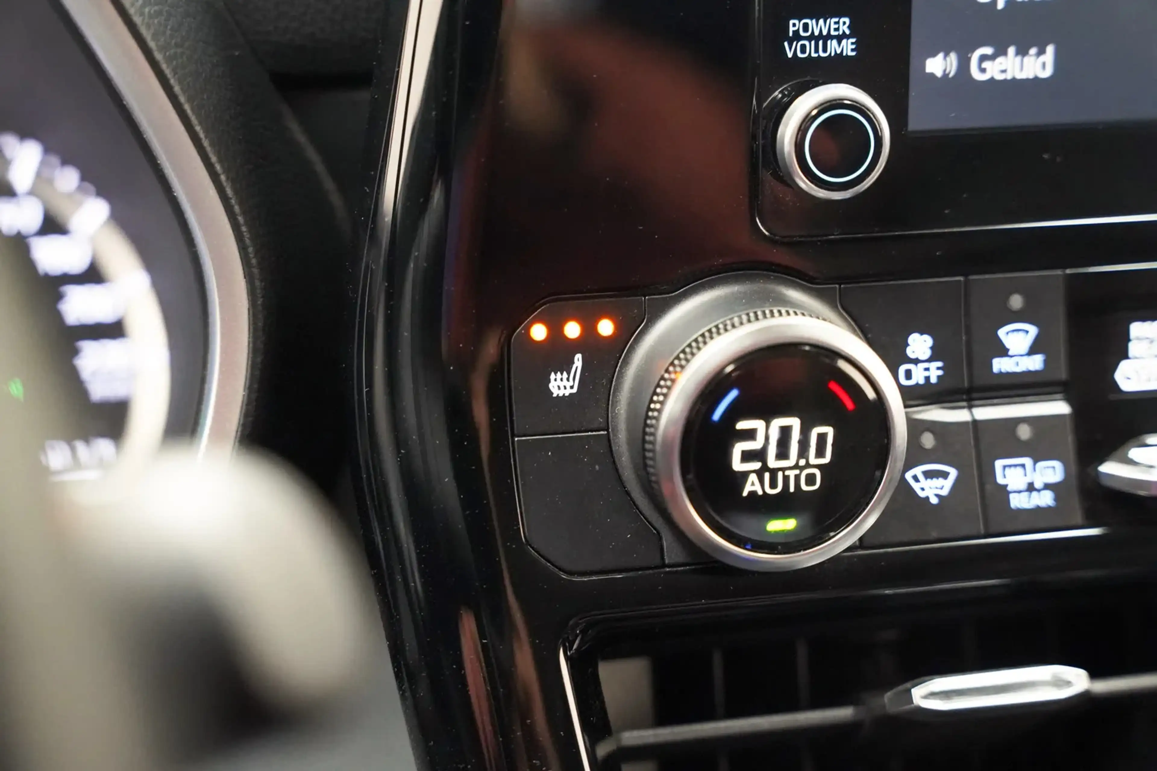 Toyota Highlander 2.5 AWD Hybrid Business Edition 7-Pers. [ LED Lede — photo 13