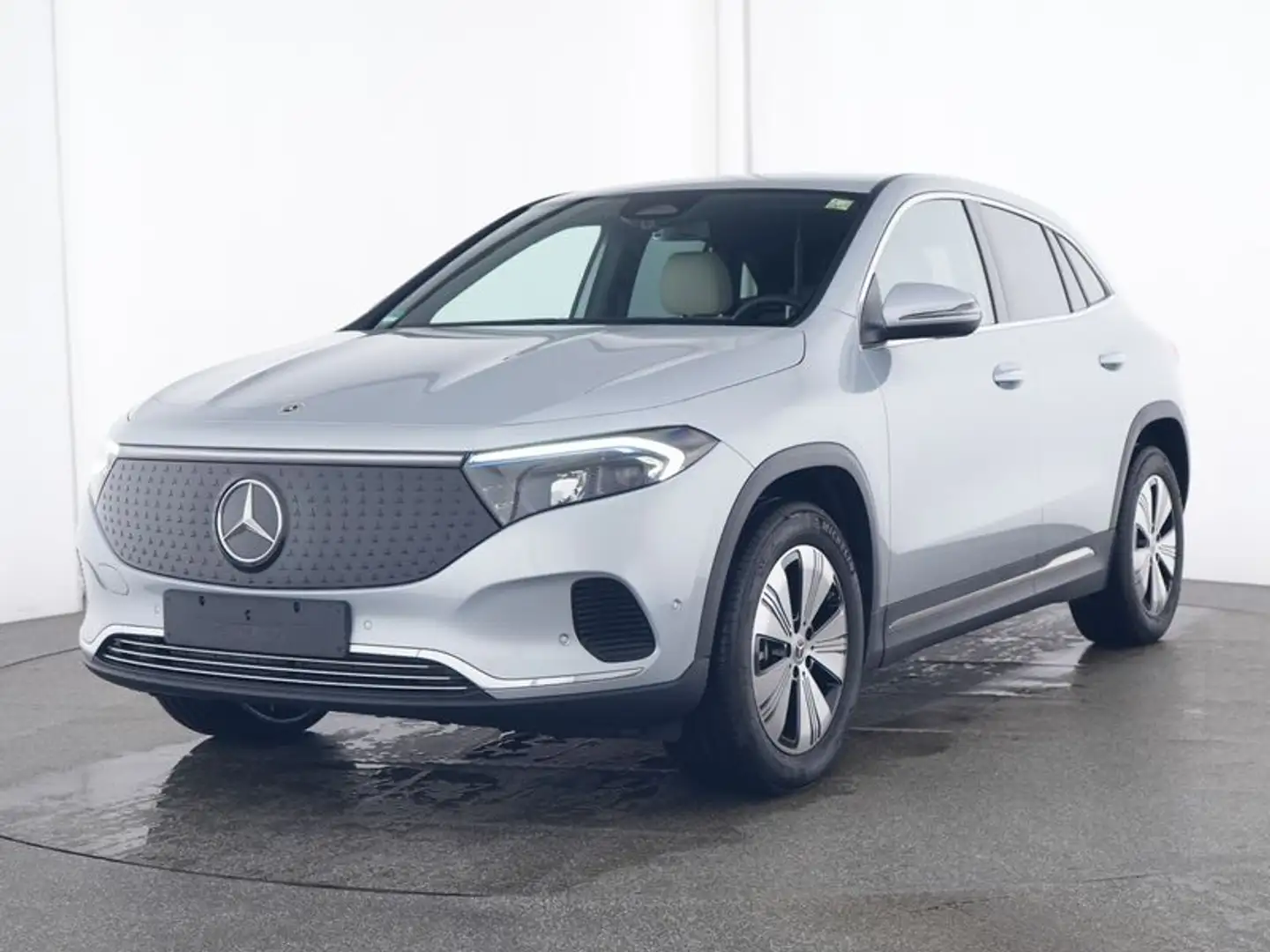 Mercedes-Benz EQA 350 4M Progressive+AHK+KEYLESS+MBUX+Navi-Pr. Срібний - 2