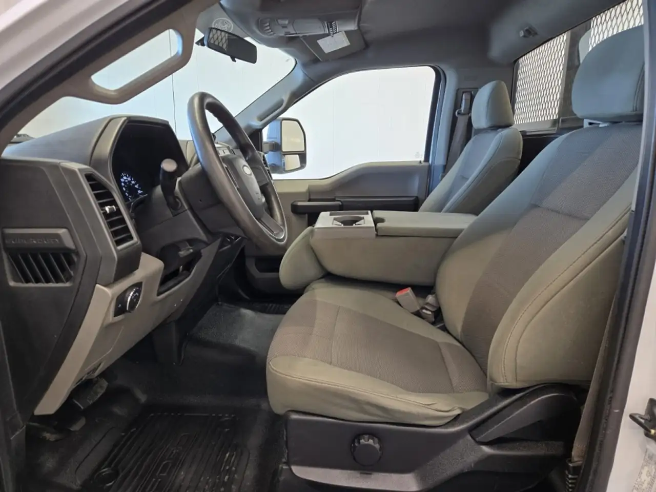 Ford F 550 снимка Ford F 550