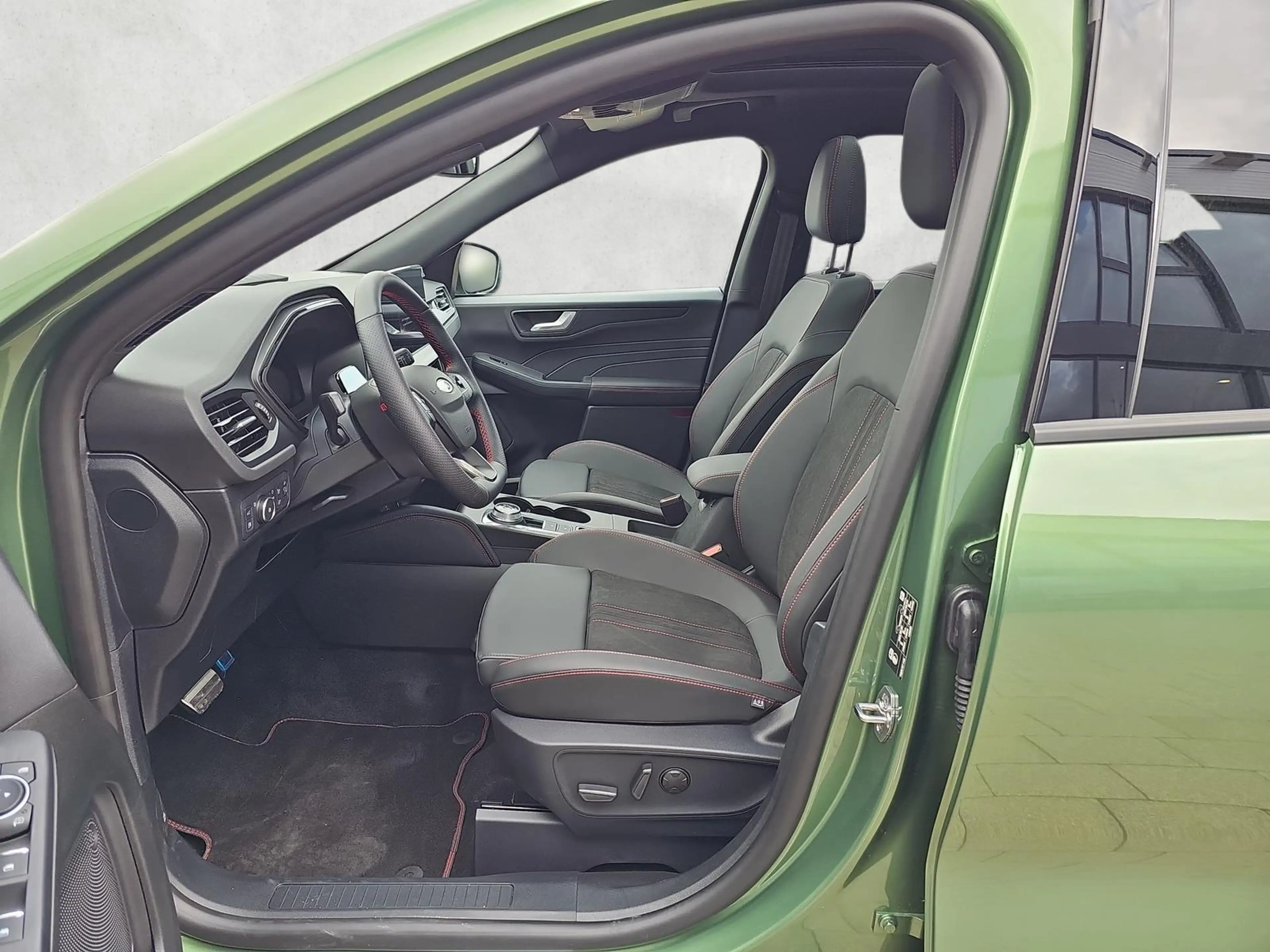 Ford Kuga Plug-In Hybrid ST-Line X 2.5 PHEV Blackpaket AH... — photo 9