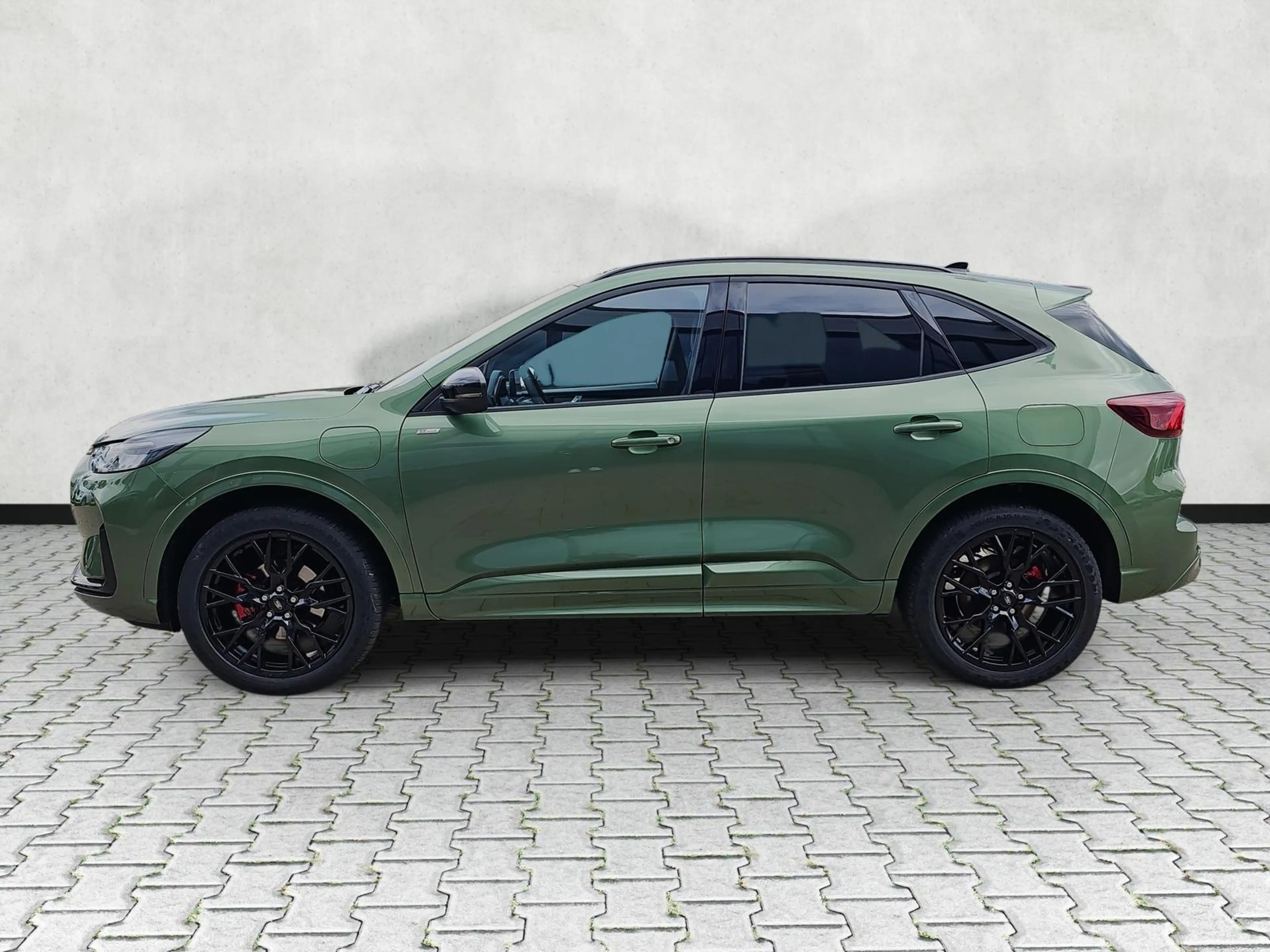 Ford Kuga Plug-In Hybrid ST-Line X 2.5 PHEV Blackpaket AH... — photo 4
