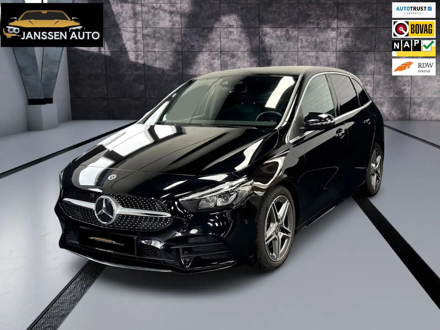Mercedes-Benz B 220 4MATIC Premium Plus AMG | Sfeer | Leder/alacantara Zwart - 1