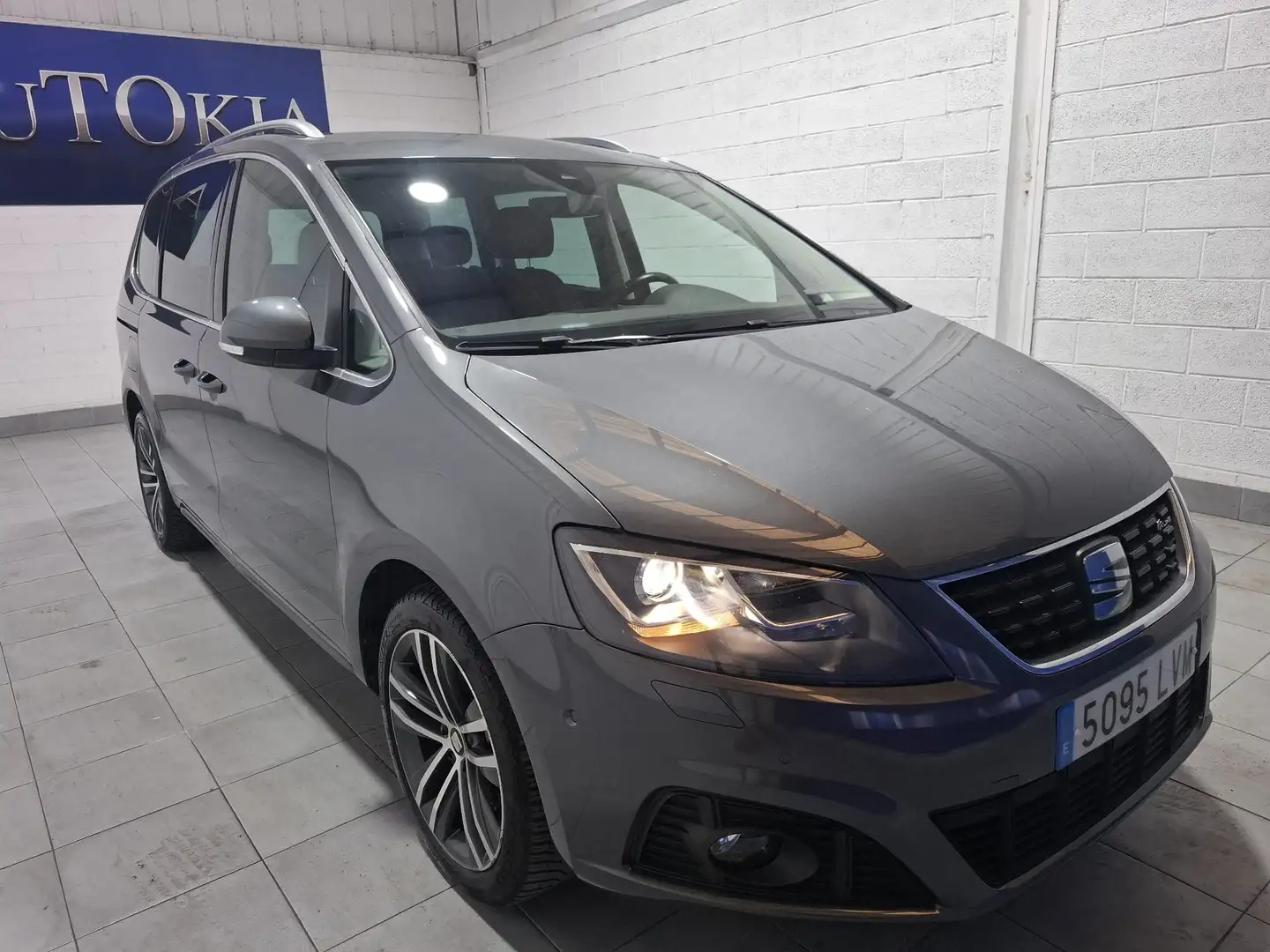 SEAT Alhambra 1.4 TSI S&S Xcellence DSG 7 plazas Gris - 2