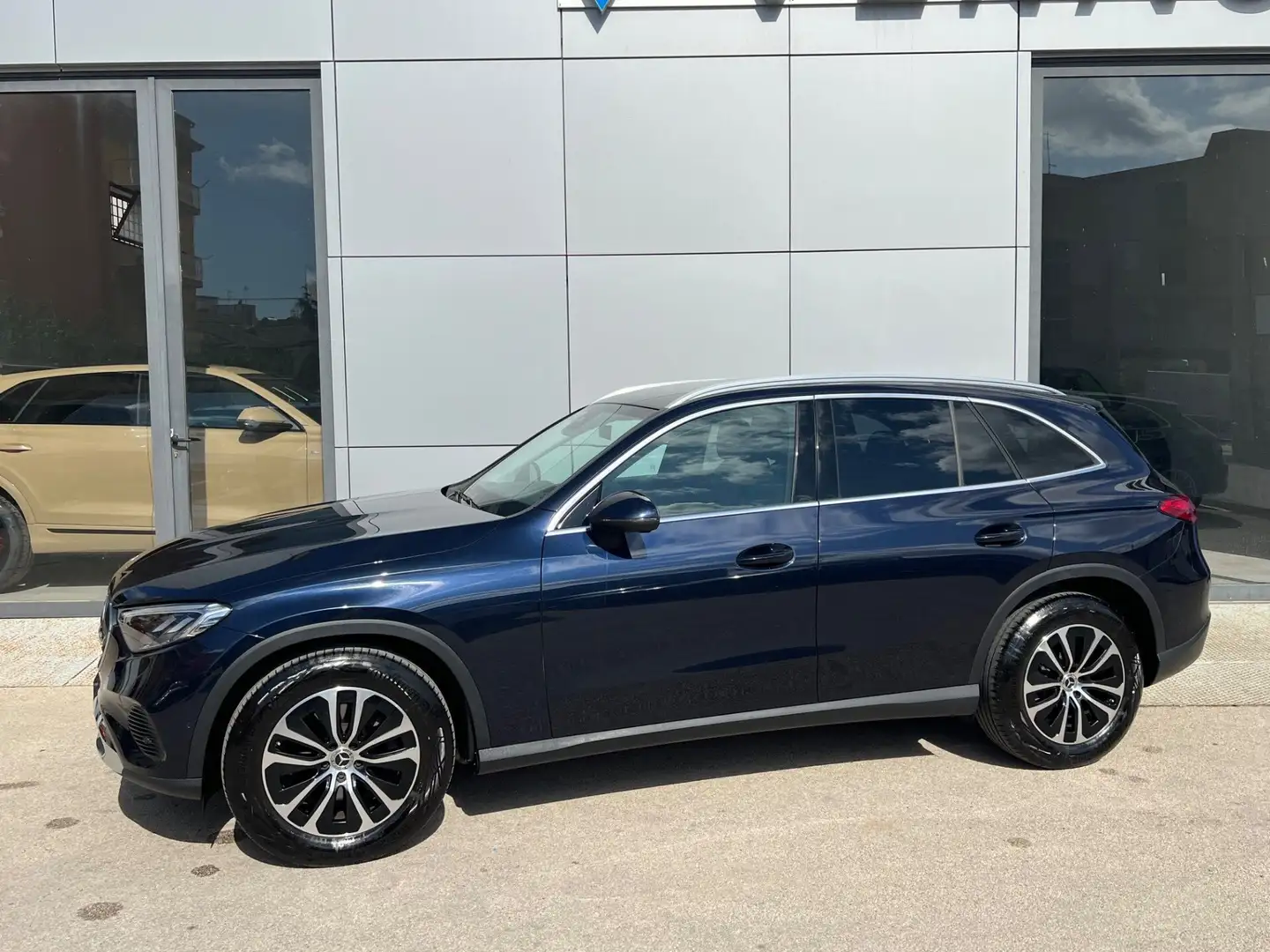 Mercedes-Benz GLC 220 Advanced 4matic possibilità noleggio no scoring Blu/Azzurro - 2