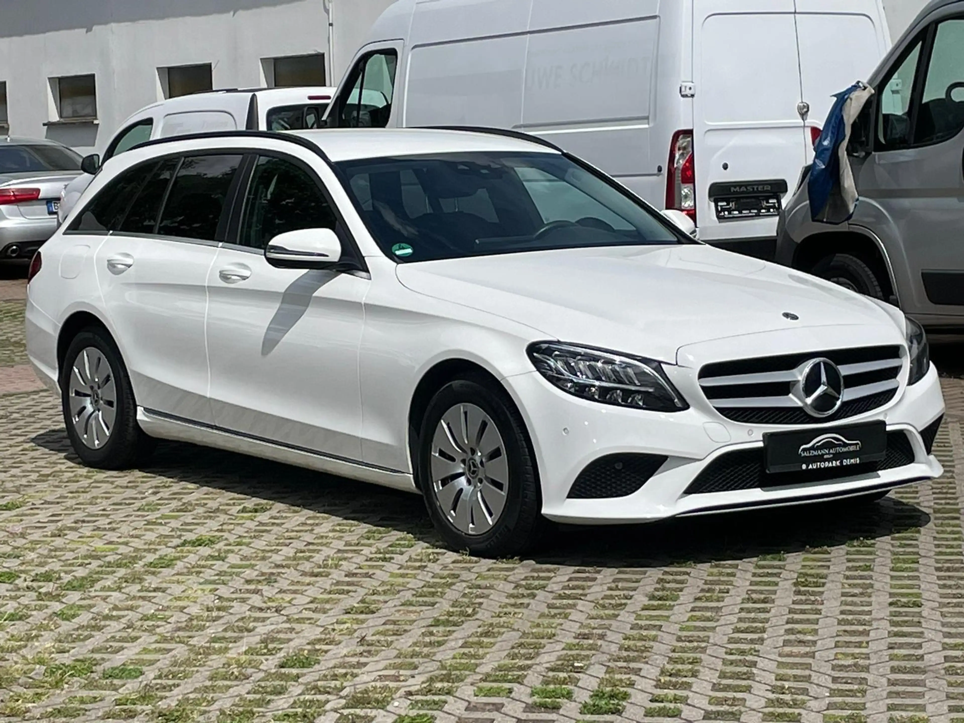 Mercedes-Benz C 180 T d Kombi//Aut.//2.Hand//AHK//TOPZUSTAND// — photo 2