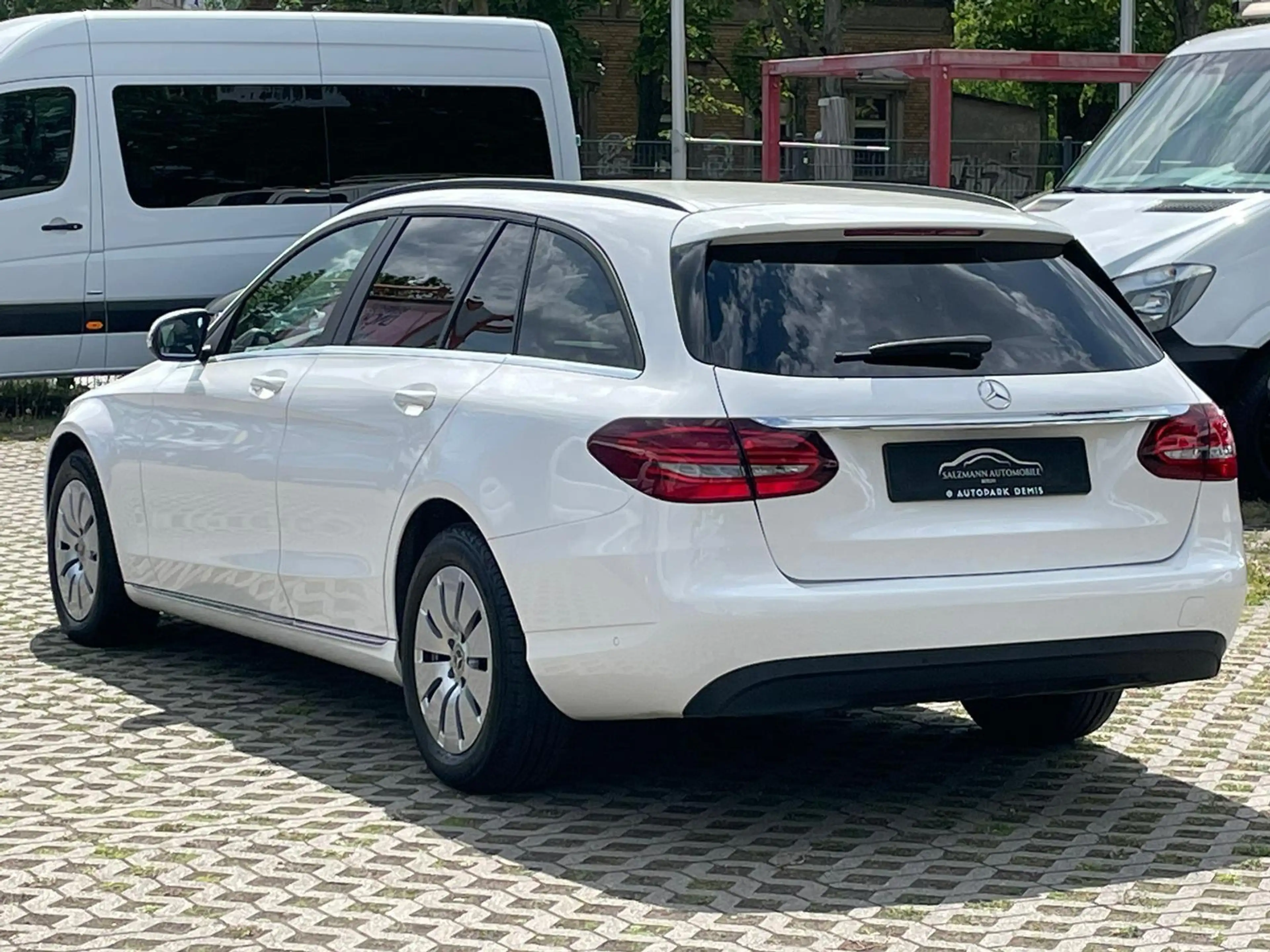 Mercedes-Benz C 180 T d Kombi//Aut.//2.Hand//AHK//TOPZUSTAND// — photo 4