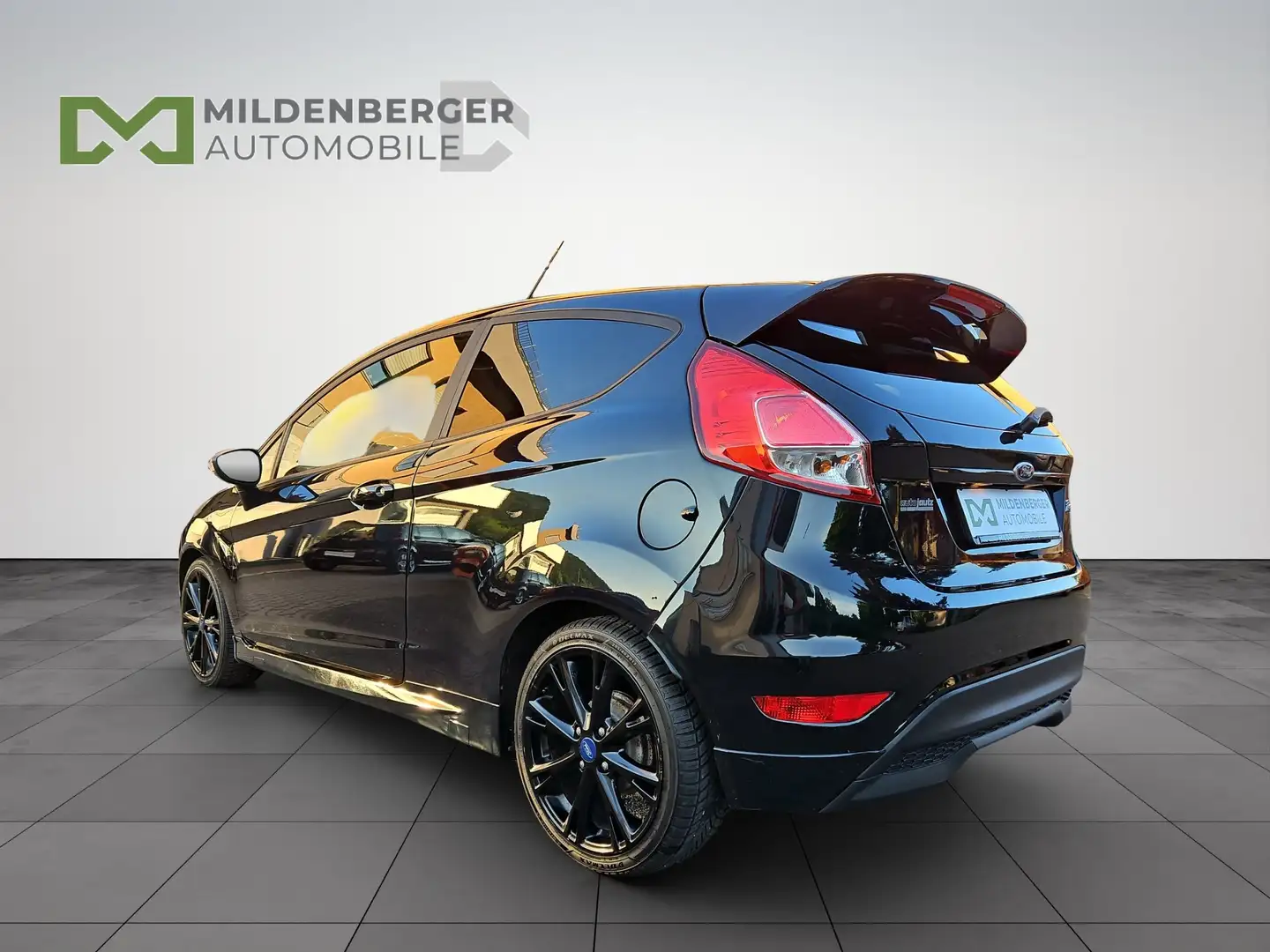 Ford Fiesta Sport Zwart - 2