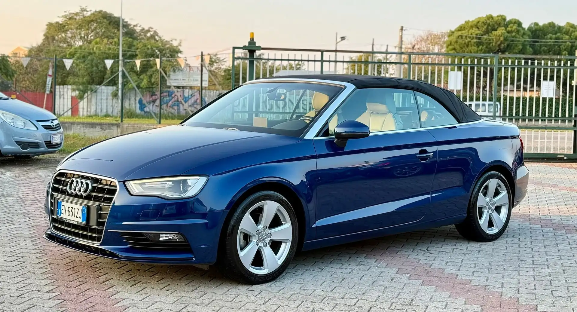 Audi A3 Cabrio 1.4 tfsi Ambition s-tronic Blu/Azzurro - 1