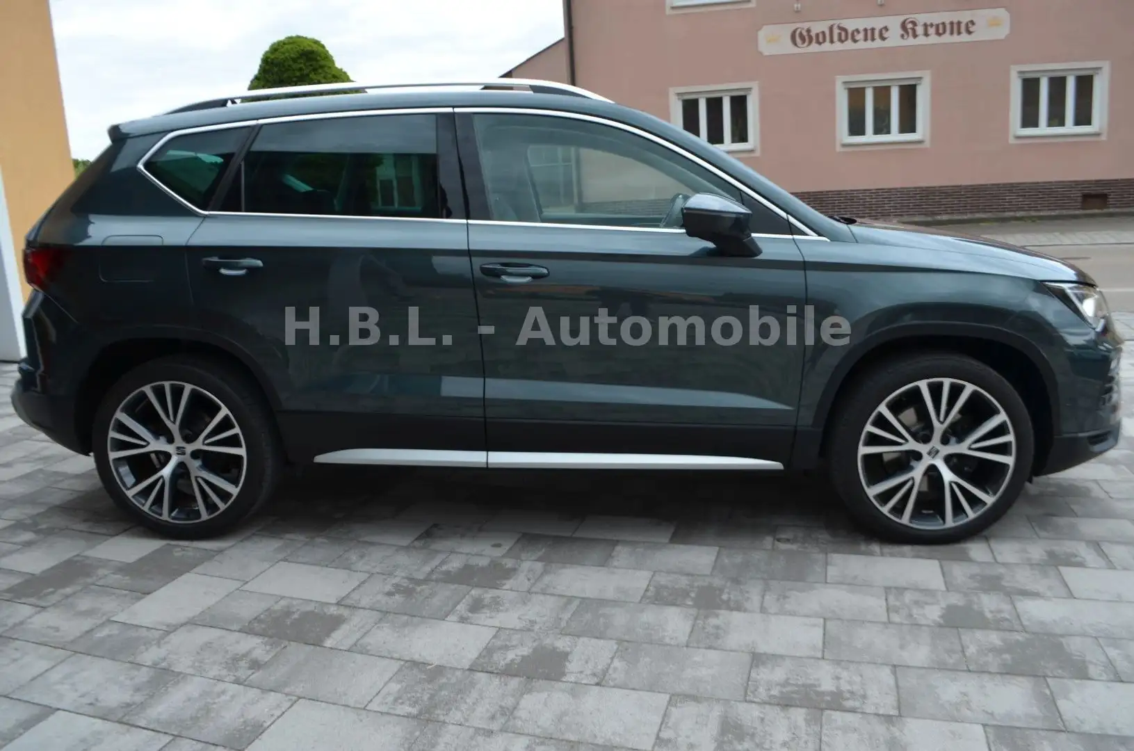 SEAT Ateca Xperience 4Drive DSG/1.Hd/Navi/360°-Kamera Grijs - 2