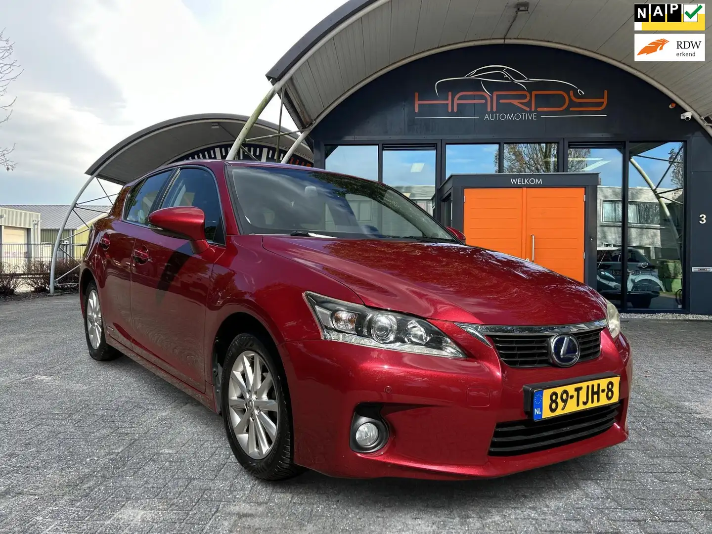 Lexus CT 200h Business Line 100% Dealer Onderhouden NL-Auto Rijk Piros - 1