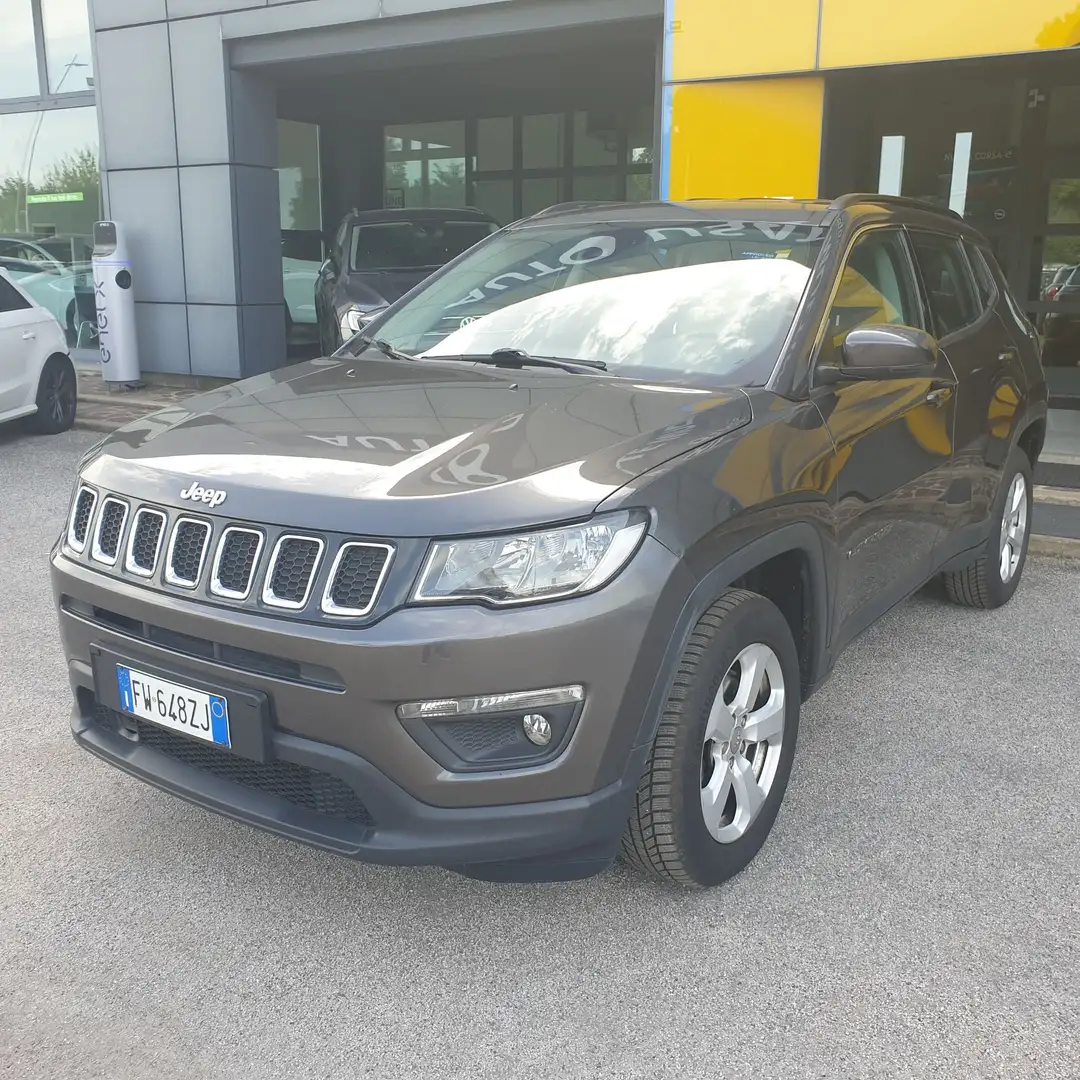 Jeep Compass 2.0 Diesel Longitude 4WD 140 CV AT Gris - 1