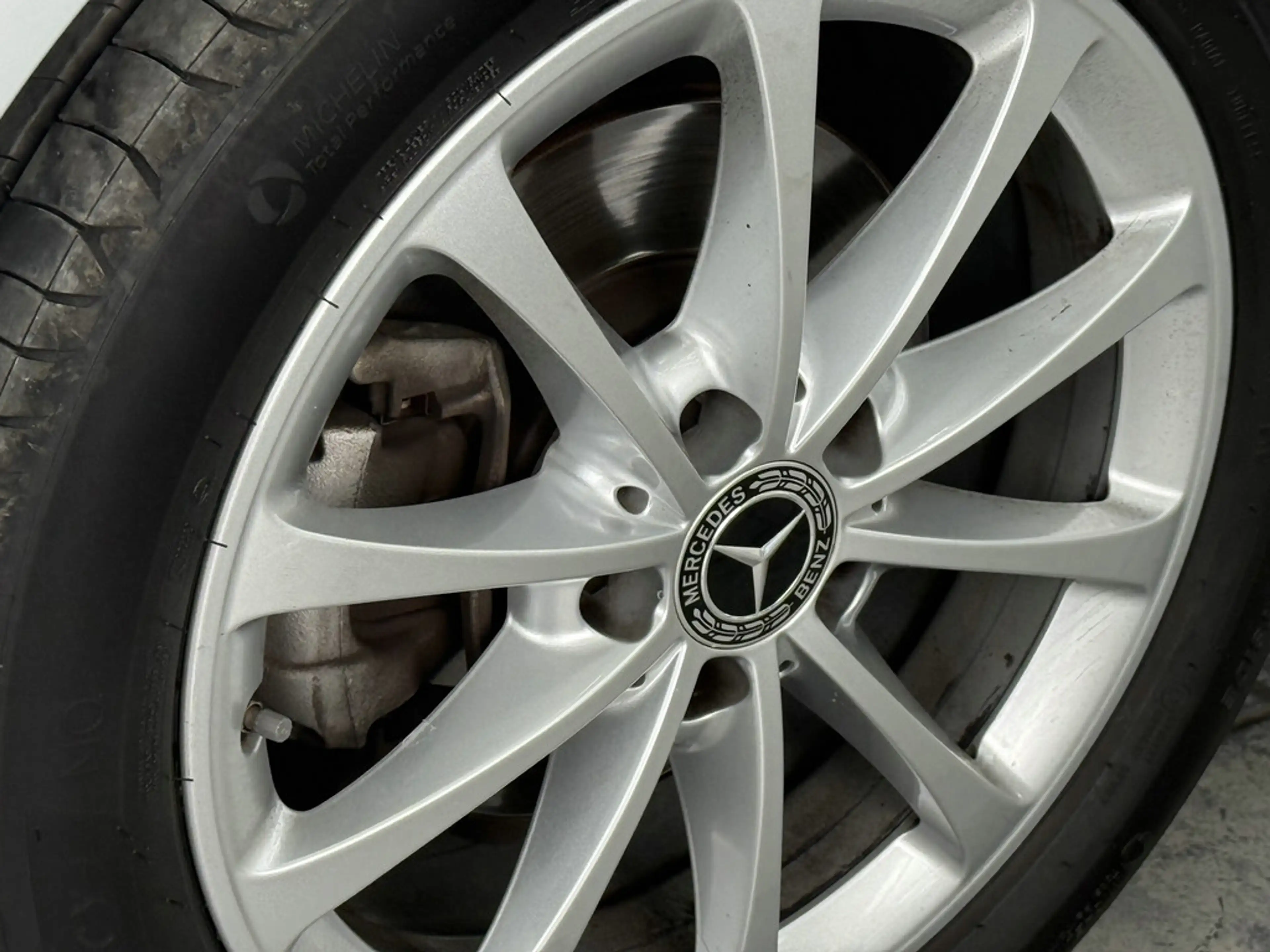Mercedes-Benz B 180 Progressive, LED, Leder, Kamera, MBUX — photo 11