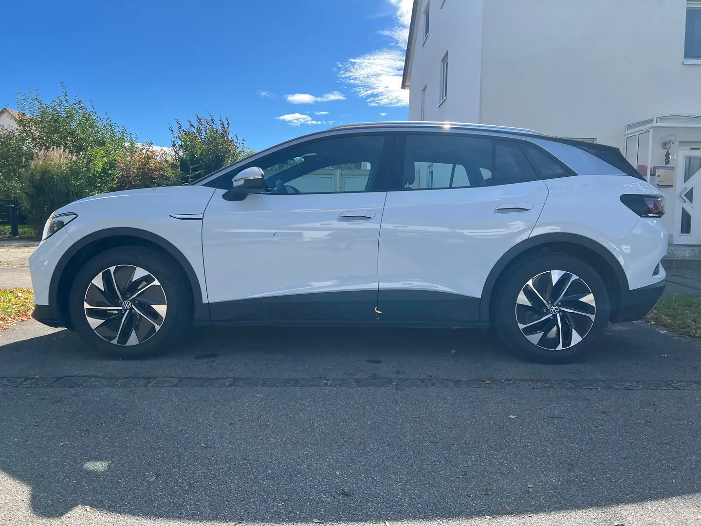 Volkswagen ID.4 ID.4 Performance Upgrade Pure 125 KW LED Alu 19" Weiß - 1