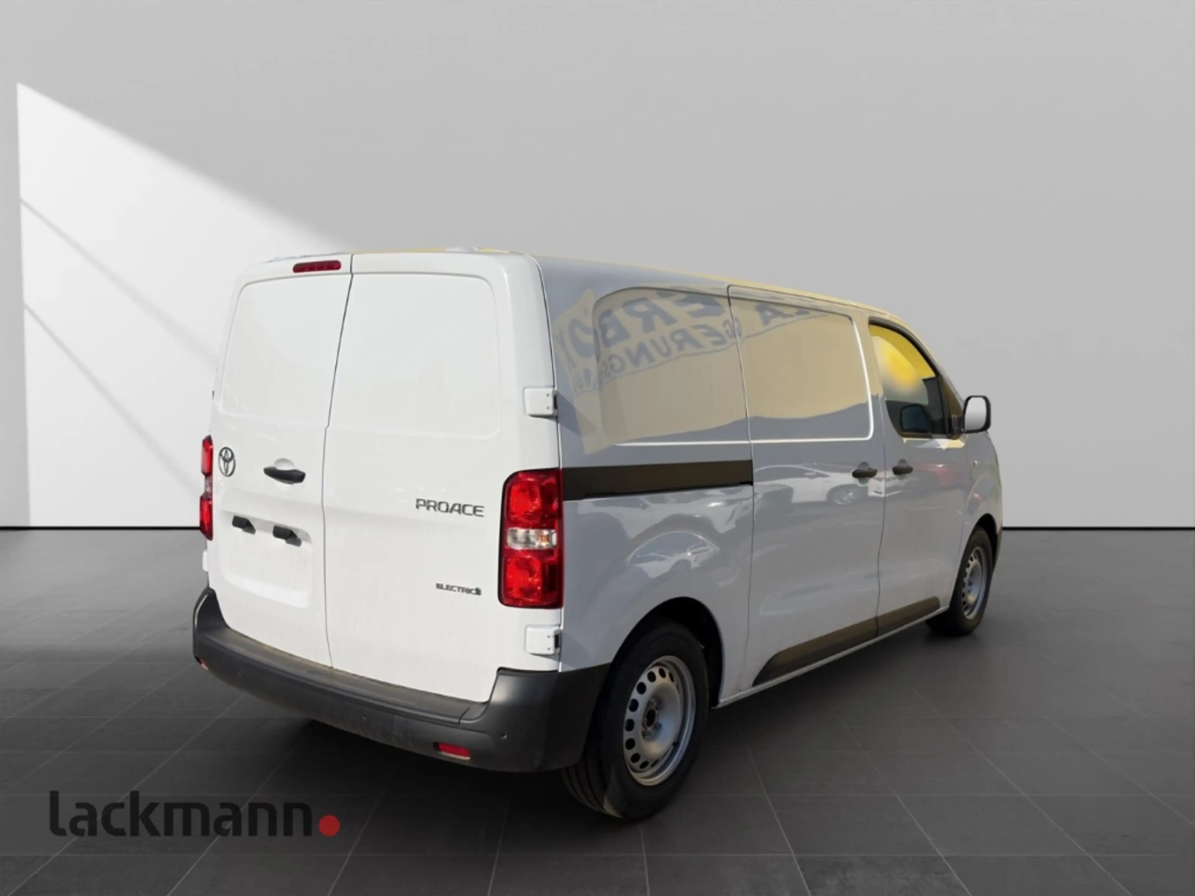 Toyota Proace L1 Kasten Work 1,5 D-4D 88 kW (120 PS) Start-Stopp — photo 4