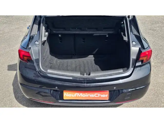 Opel Astra view 18