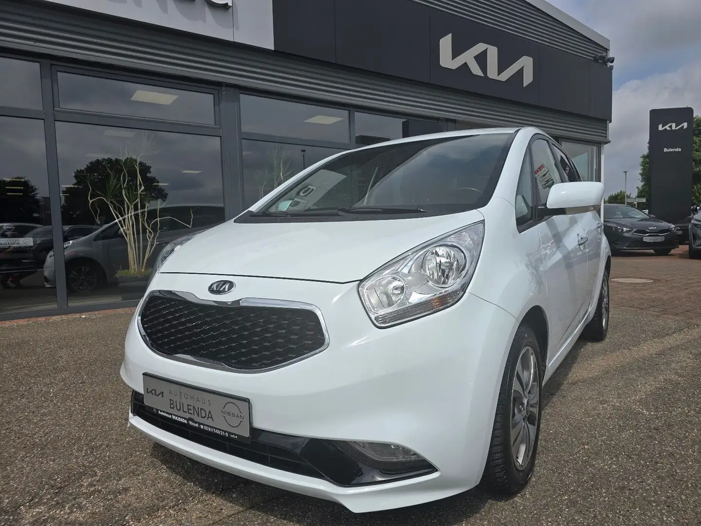 Kia Venga 1.6 Dream Team Automatik Weiß - 2